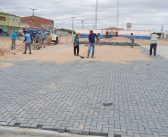 SECRETARIA DE OBRAS E SERVIÇOS PÚBLICOS SEGUE AVANÇANDO NA CONSTRUÇÃO DA PRAÇA DE EVENTOS NO DISTRITO DE BARRA DO TARRACHIL