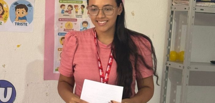 SECRETARIA MUNICIPAL DE SAÚDE PROMOVE PALESTRA NA ESCOLA MUNICIPAL JUVENAL ARAÚJO