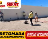 RETOMADA DO ASSENTAMENTO DO PISO INTERTRAVADO DA PRAÇA DE EVENTOS NO DISTRITO DE BARRA DO TARRACHIL